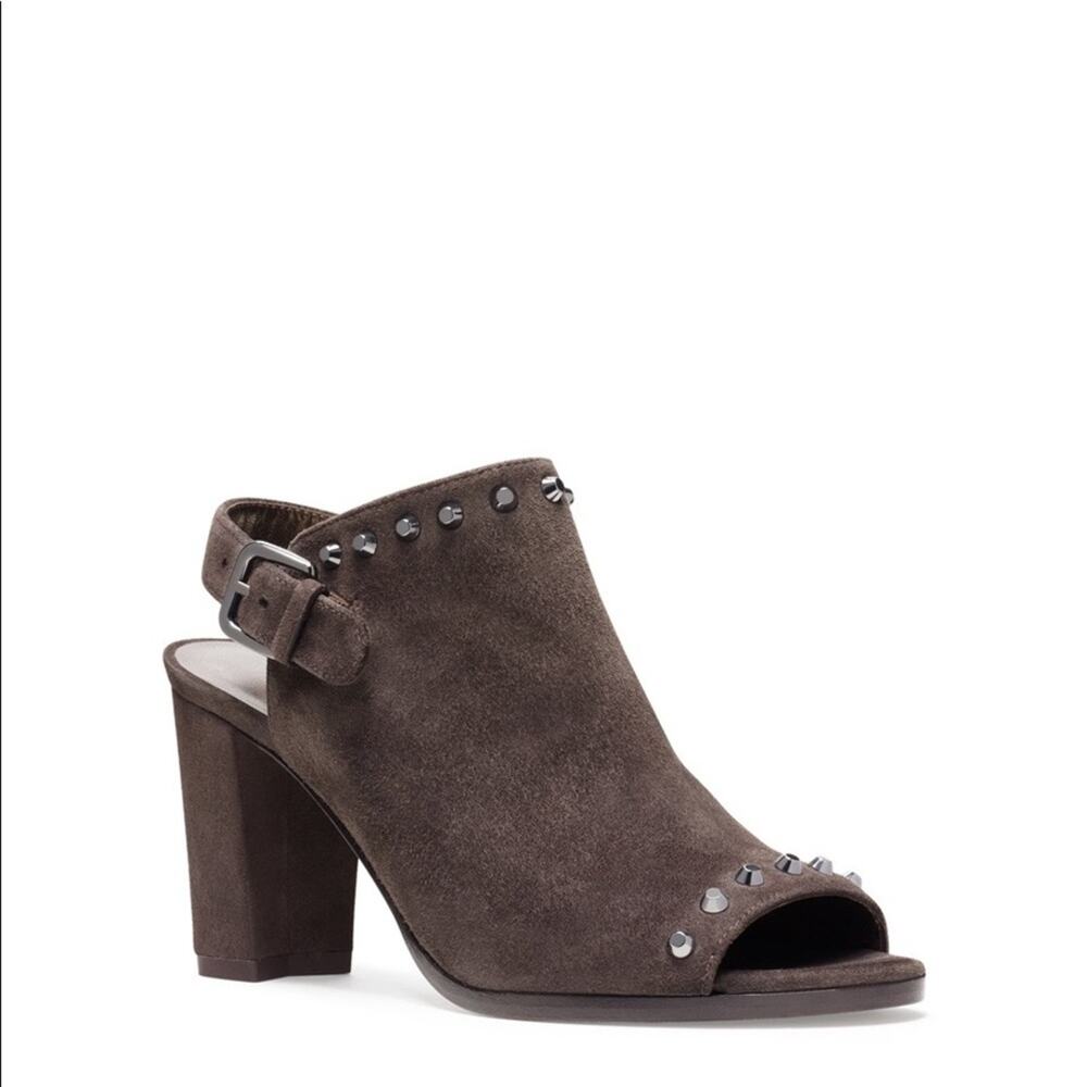 Stuart Weitzman The Commodore Bootie In Londra Suede size 6